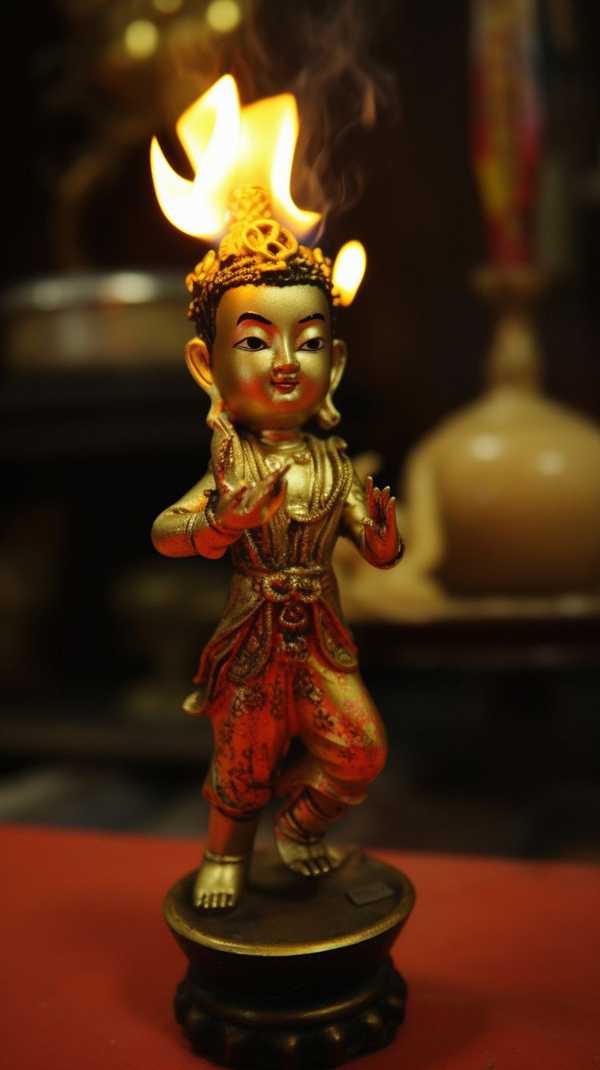 古童曼娃娃，揭秘古曼童的神秘力量与真相